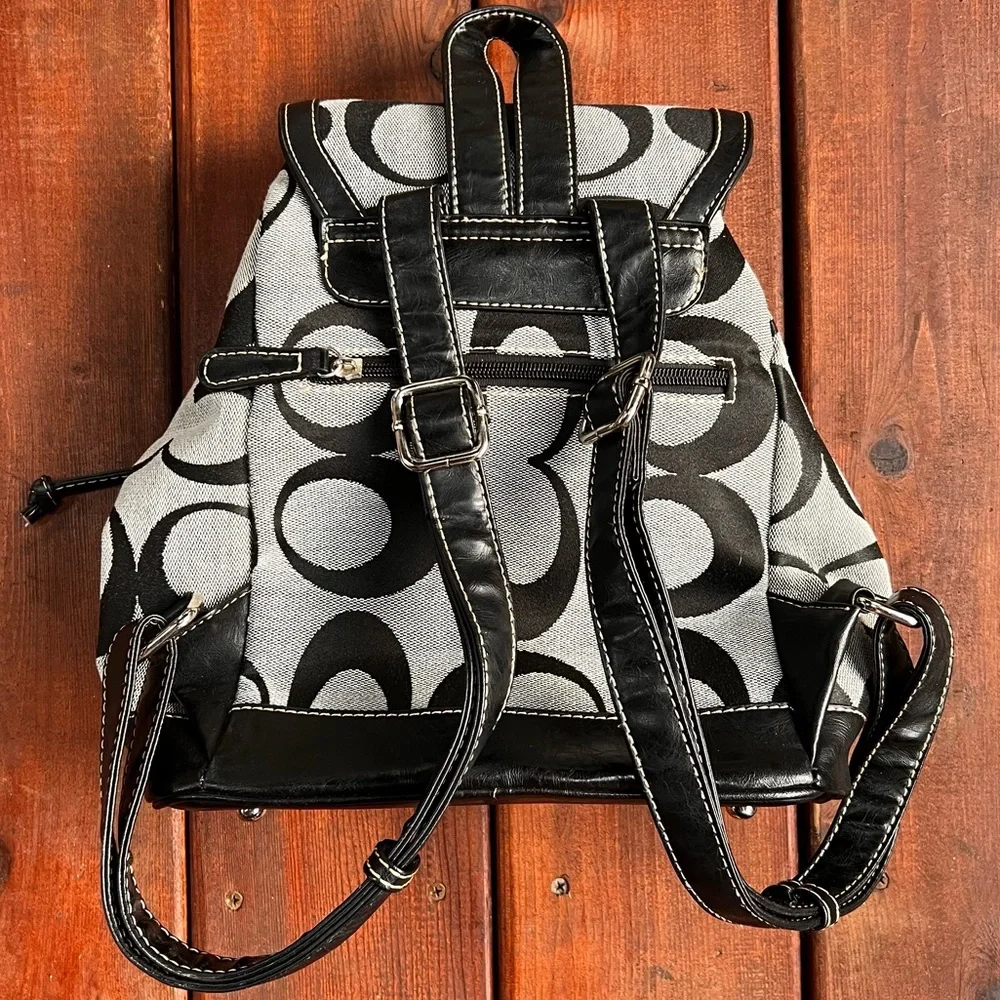 **Lookalike** Coach Backpack - Picture 2 of 6